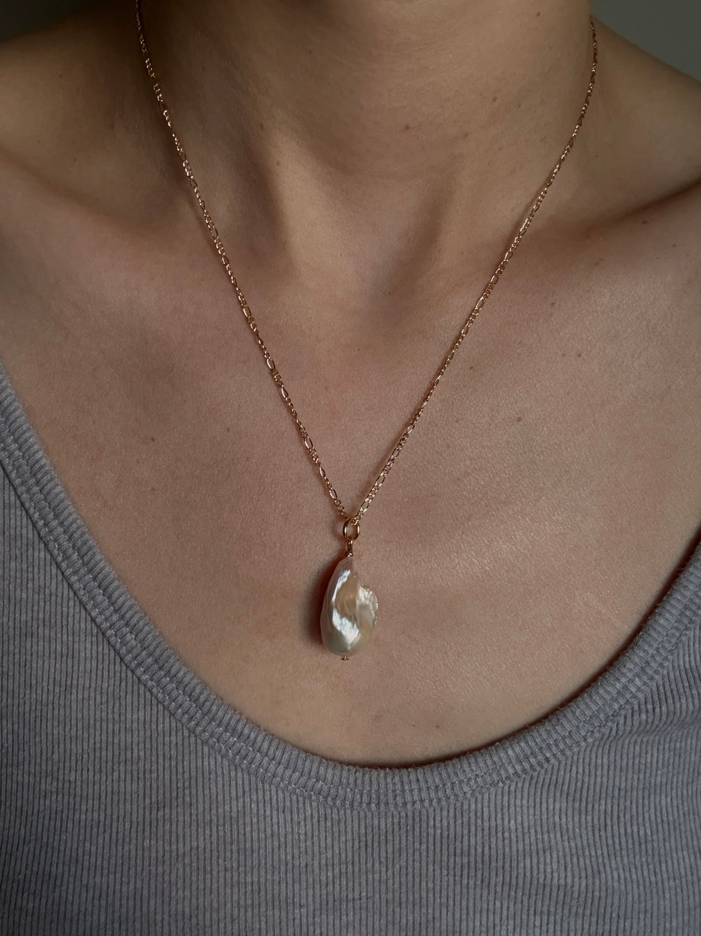 Baroque Pearl Pendant