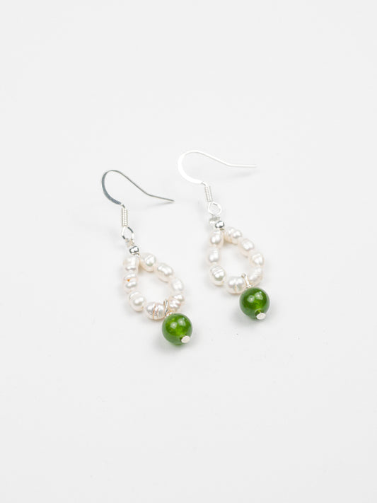 Earring: Jade, Pearl