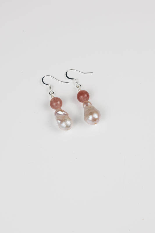 Earring: Rose Quartz, Baroque Pearl