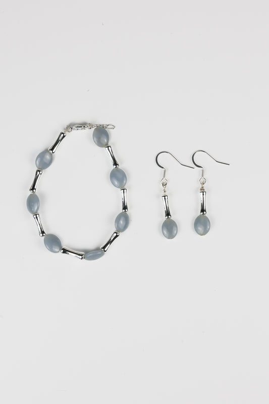 The Flow Earring: Angelite